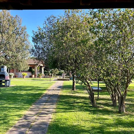 Agriturismo Valdo Гросето Екстериор снимка