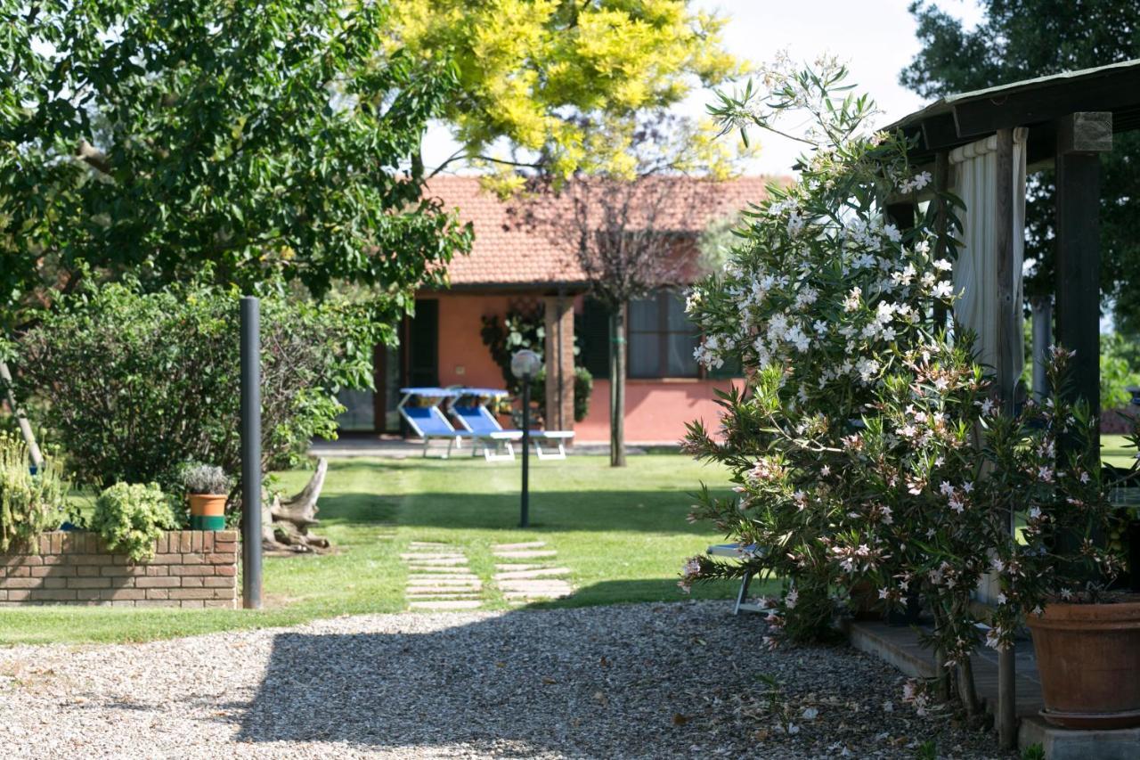 Agriturismo Valdo Гросето Екстериор снимка