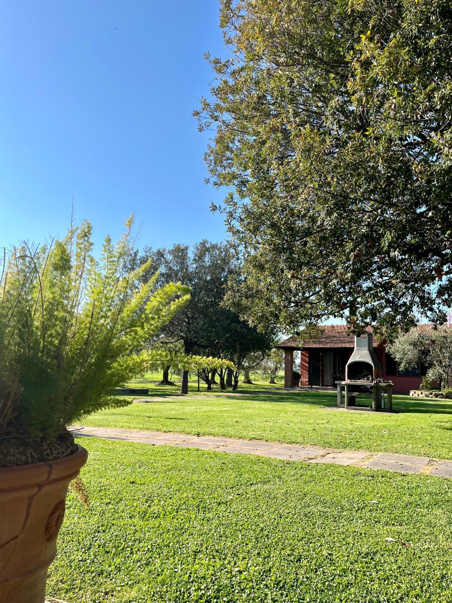 Agriturismo Valdo Гросето Екстериор снимка
