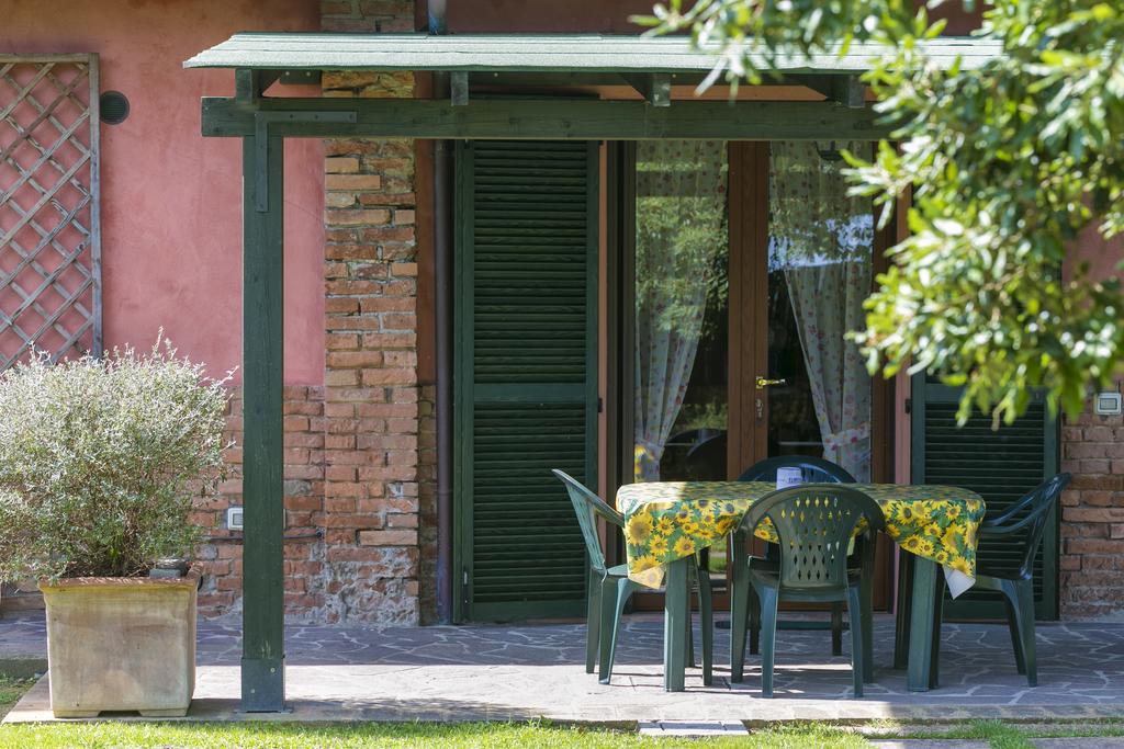 Agriturismo Valdo Гросето Екстериор снимка